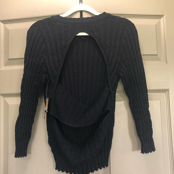 Rachel Roy sweater - Picture 3 of 5